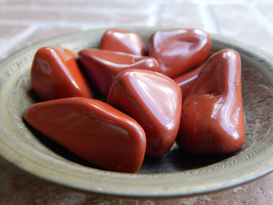 Red Jasper Tumbled Stone
